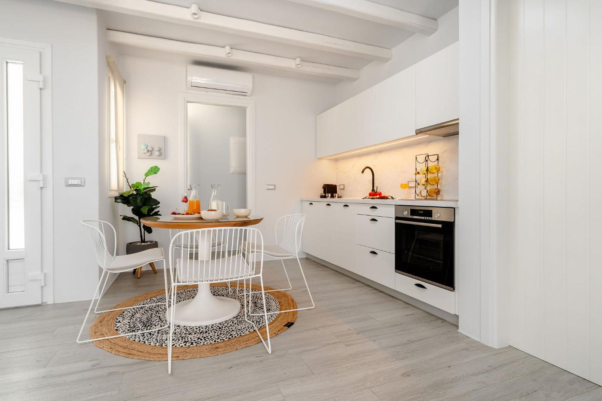 Sunday Luxury Suites Agia Anna  Zewnętrze zdjęcie
